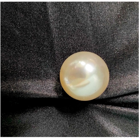 ZARA Size Small Oversized Faux Pearl As Focal Point - Picture 7 of 8
